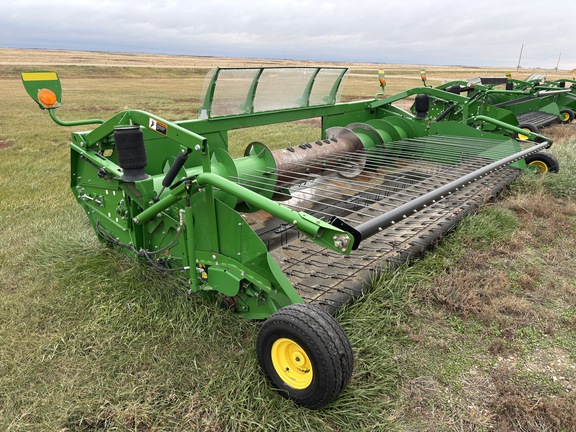 2012 John Deere 615P Header Combine