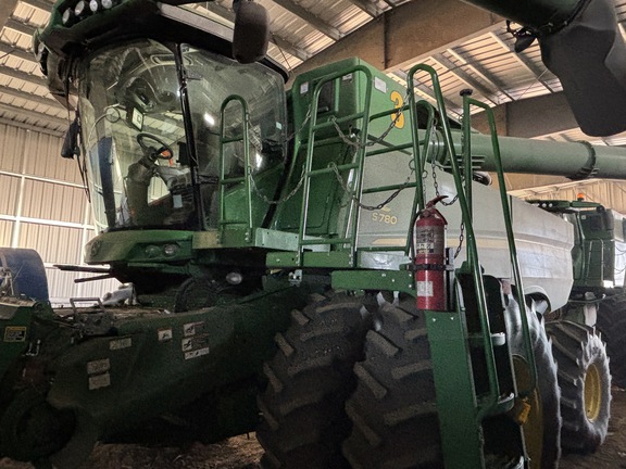 2020 John Deere S780 Combine