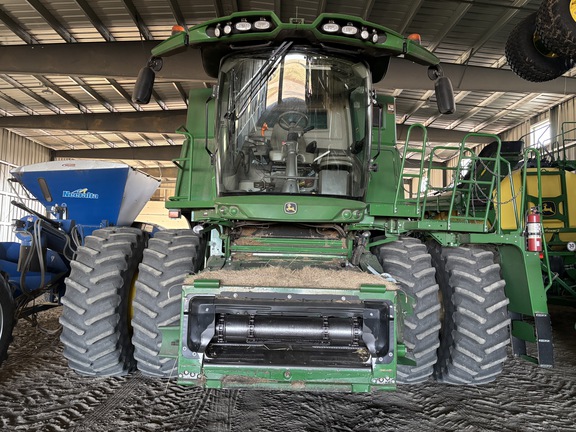 2020 John Deere S780 Combine