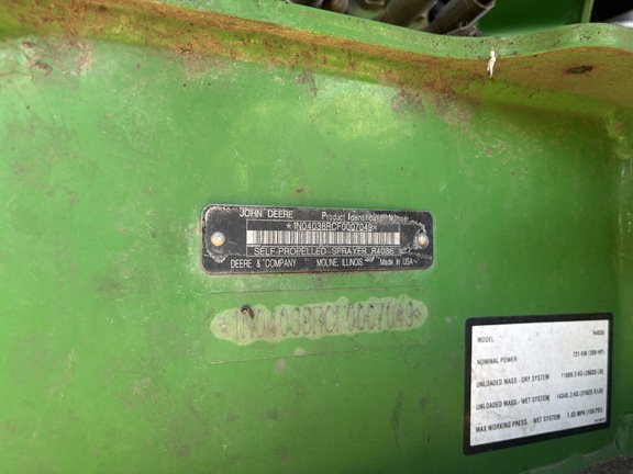2015 John Deere R4038 Sprayer/High Clearance