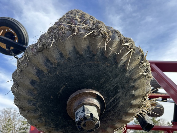 2023 Versatile viking 37 Disk