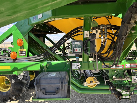2015 John Deere 1910 Air Seeder