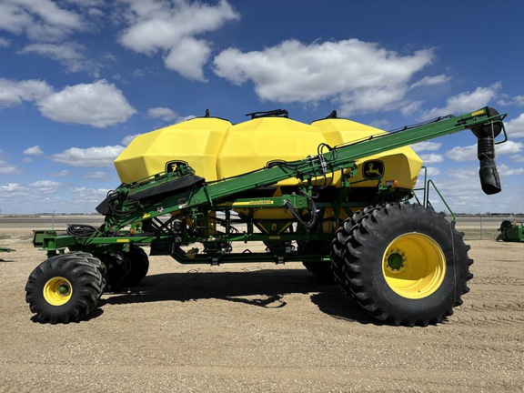 2015 John Deere 1910 Air Seeder