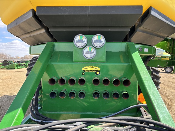 2015 John Deere 1910 Air Seeder