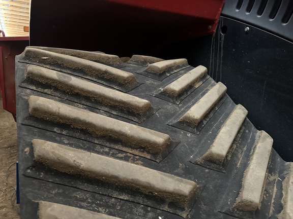 2020 Case IH 580 Tractor Rubber Track
