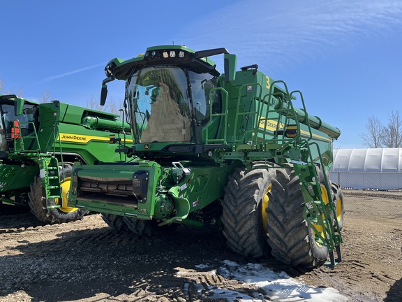 2024 John Deere X9 1000 Combine