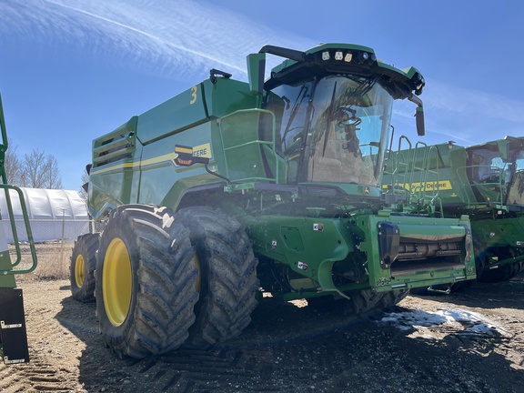 2024 John Deere X9 1000 Combine