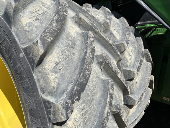 2024 John Deere X9 1000 Combine