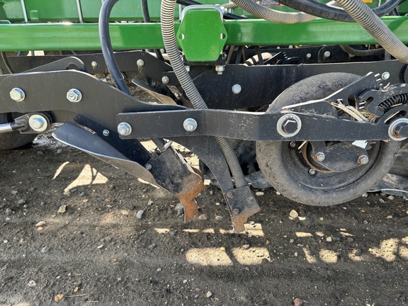 2024 John Deere P680 Air Seeder