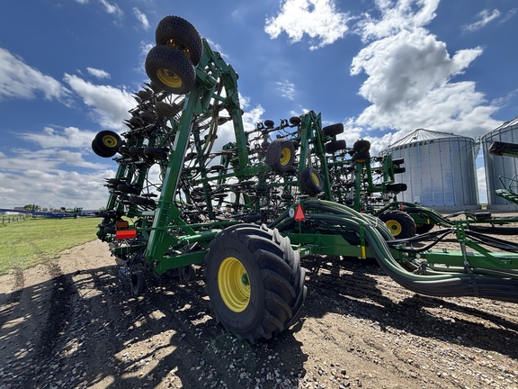 2024 John Deere P680 Air Seeder