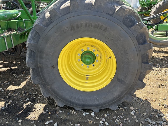 2024 John Deere P680 Air Seeder