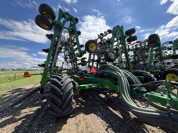 2024 John Deere P680 Air Seeder