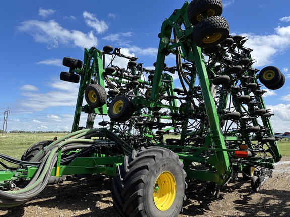 2024 John Deere P680 Air Seeder