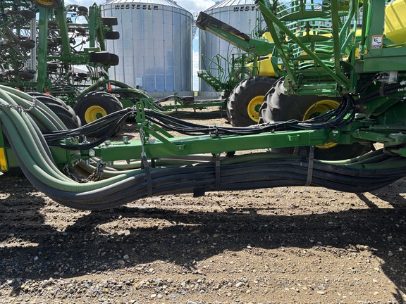 2024 John Deere P680 Air Seeder