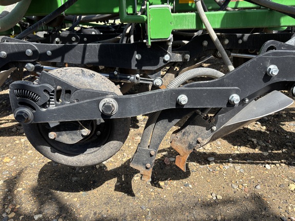 2024 John Deere P680 Air Seeder