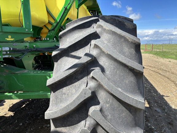 2024 John Deere P680 Air Seeder