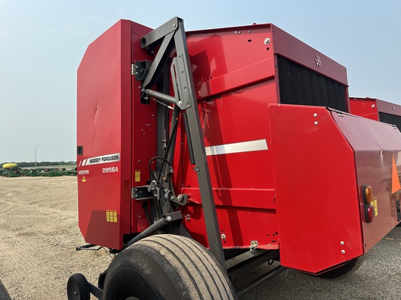 2014 Massey Ferguson 2956A Baler/Round