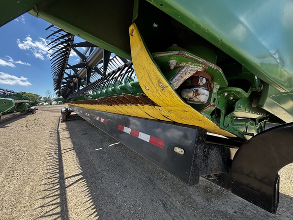 2023 John Deere RD45F Header Combine