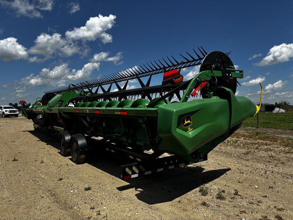 2023 John Deere RD45F Header Combine