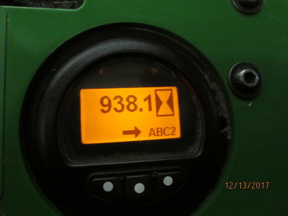 2015 John Deere 1570 Mower/Front Deck