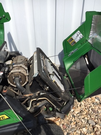 2015 John Deere 1570 Mower/Front Deck