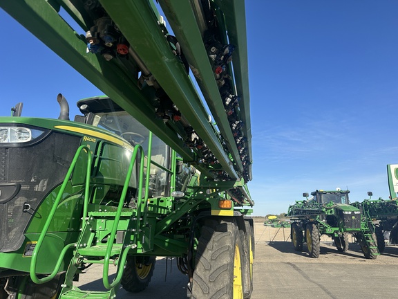 2018 John Deere R4045 Sprayer/High Clearance