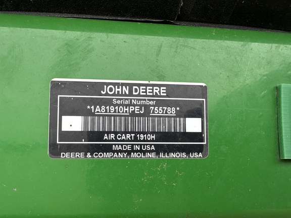 2014 John Deere 1910 Air Seeder