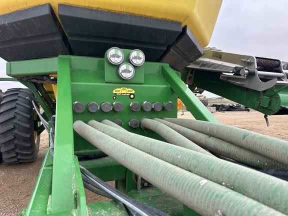 2014 John Deere 1910 Air Seeder