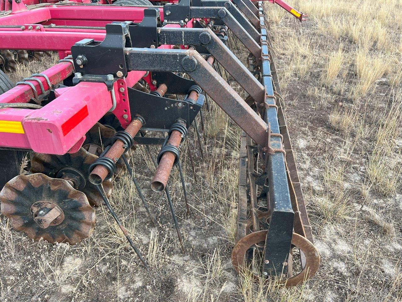 2014 Mandako Twister 4020 40' Vertical Tillage for sale in Weyburn, SK ...