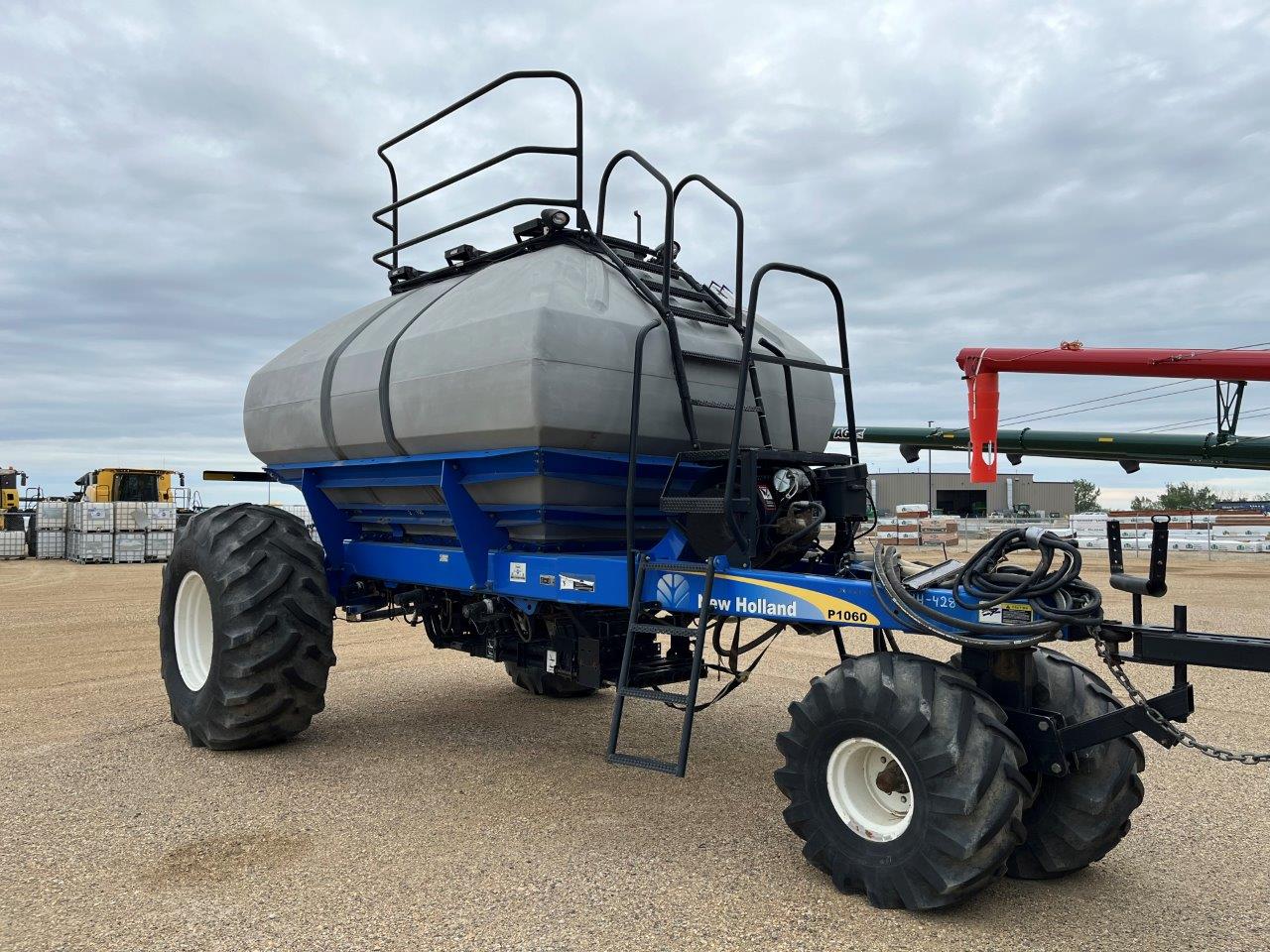 2010 New Holland P1060 430 Air Tank/Cart