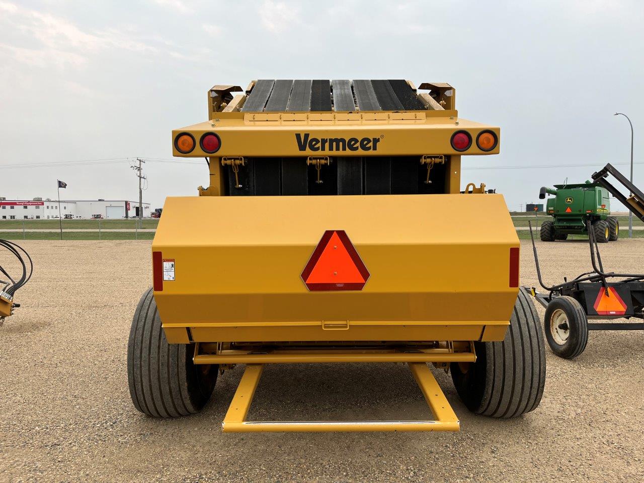 2018 Vermeer 605N Baler/Round