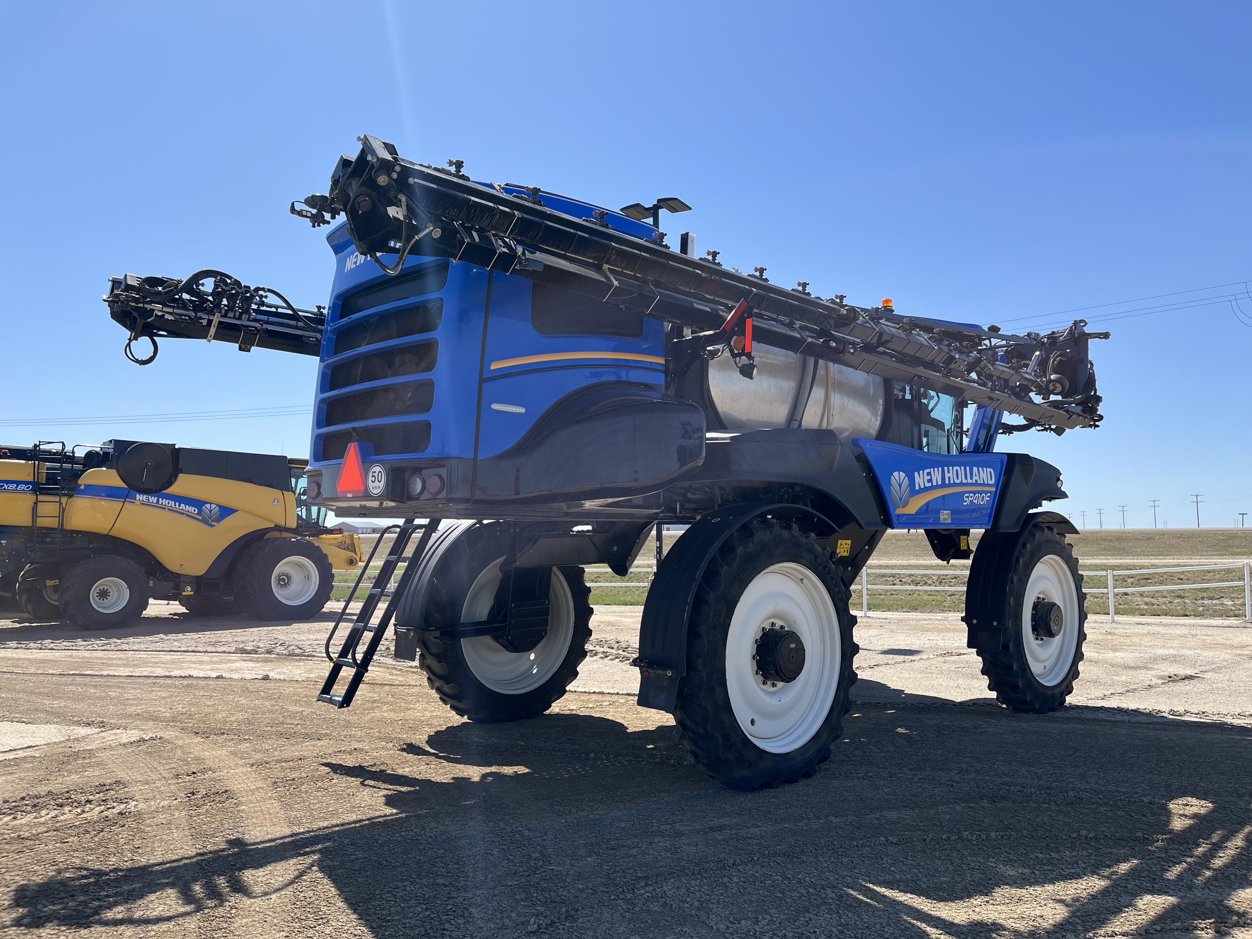 2020 New Holland SP.410F Sprayer/High Clearance