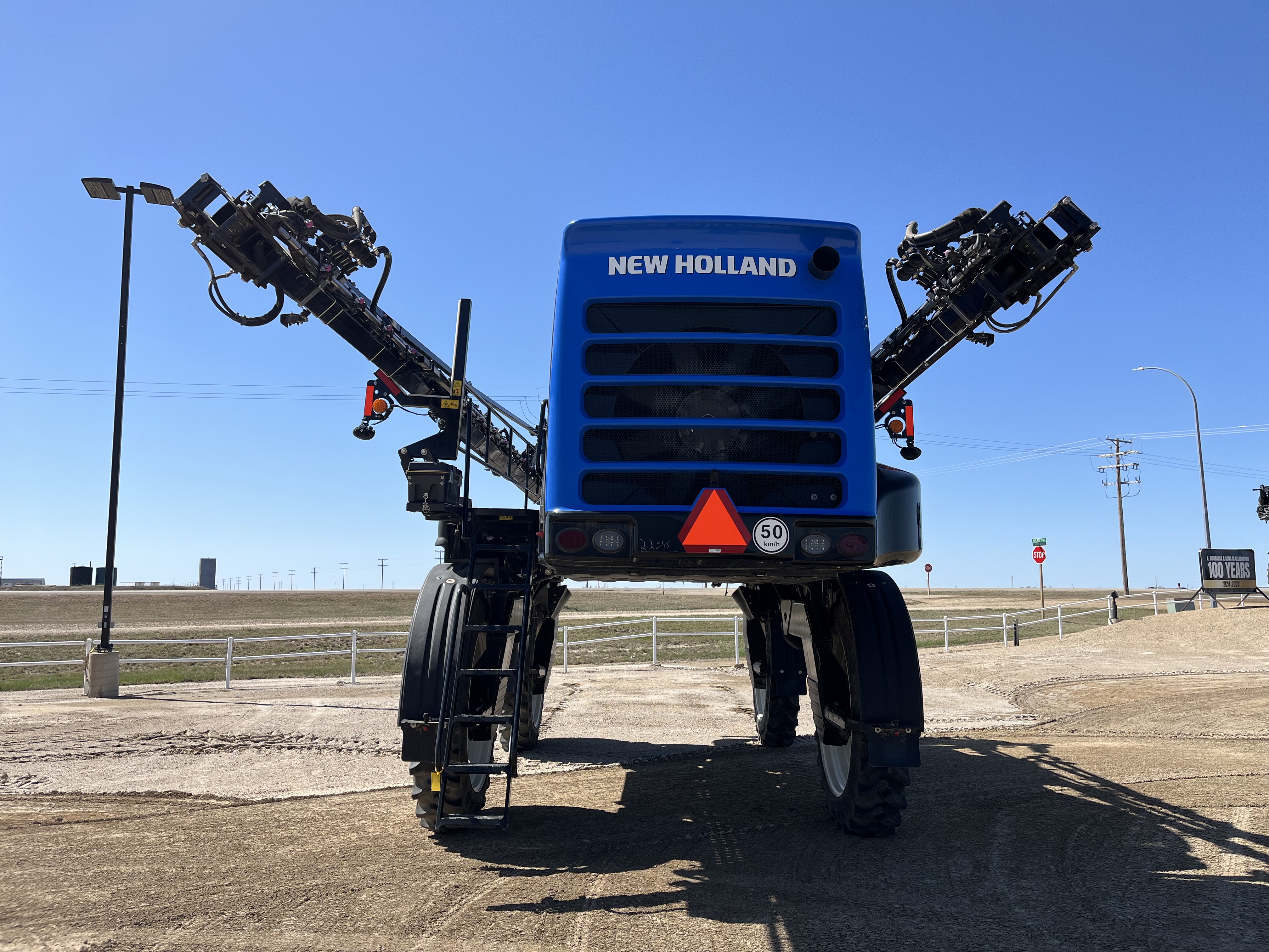 2020 New Holland SP.410F Sprayer/High Clearance
