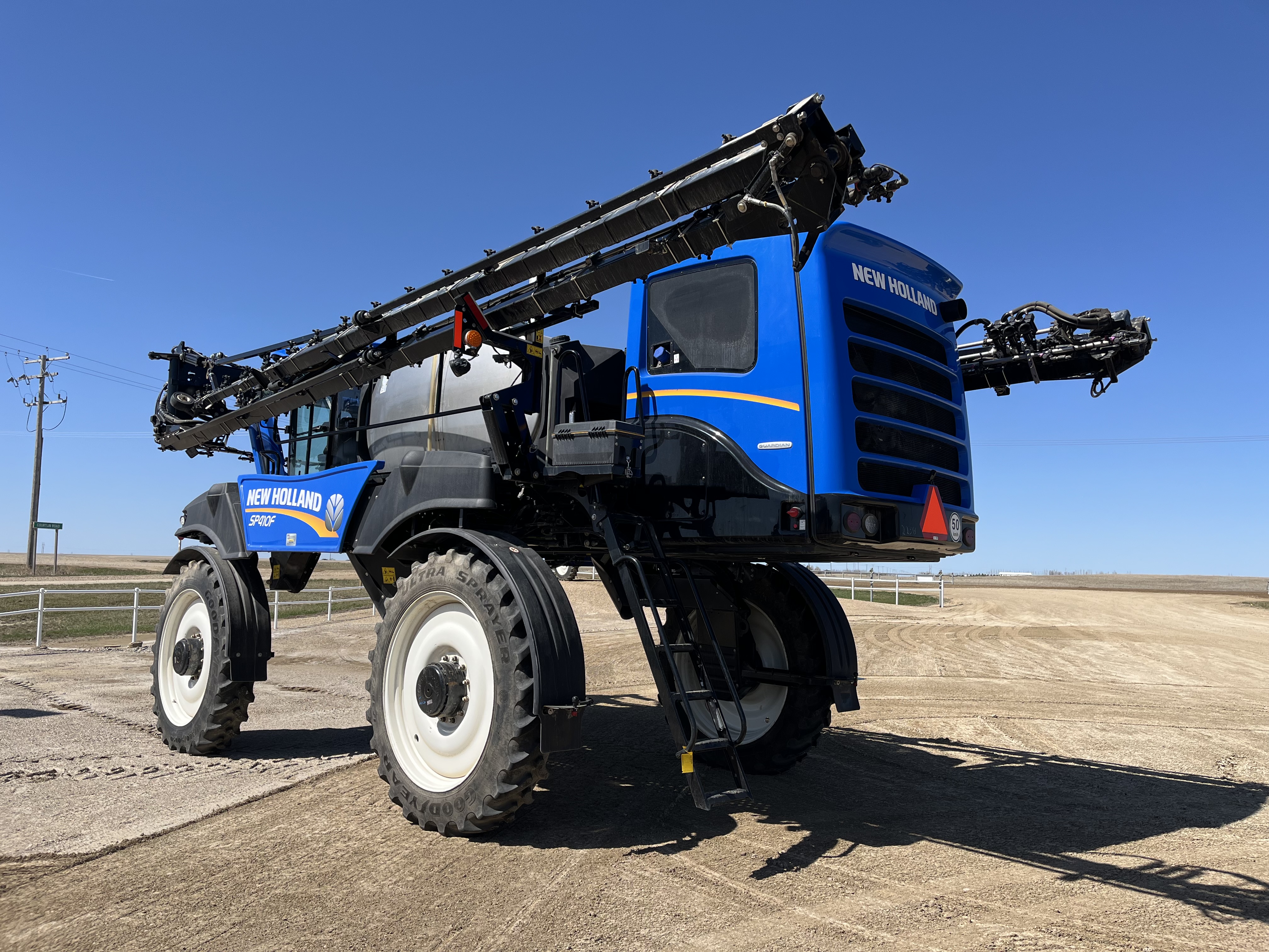 2020 New Holland SP.410F Sprayer/High Clearance
