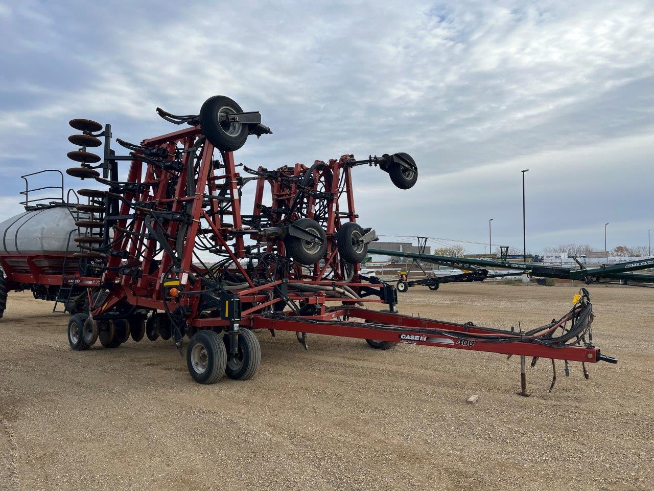 2010 Case IH Flex Hoe 400 48'12" w/ 3430 TBH Air Drill