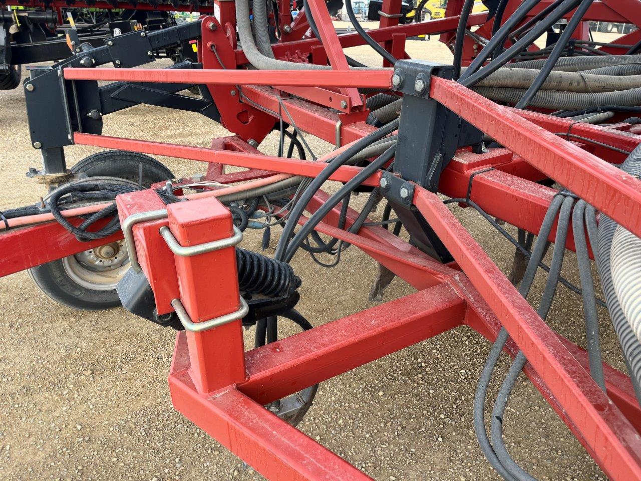 2010 Case IH Flex Hoe 400 48'12" w/ 3430 TBH Air Drill