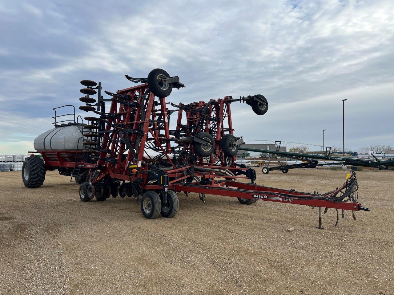 2010 Case IH Flex Hoe 400 48'12" w/ 3430 TBH Air Drill