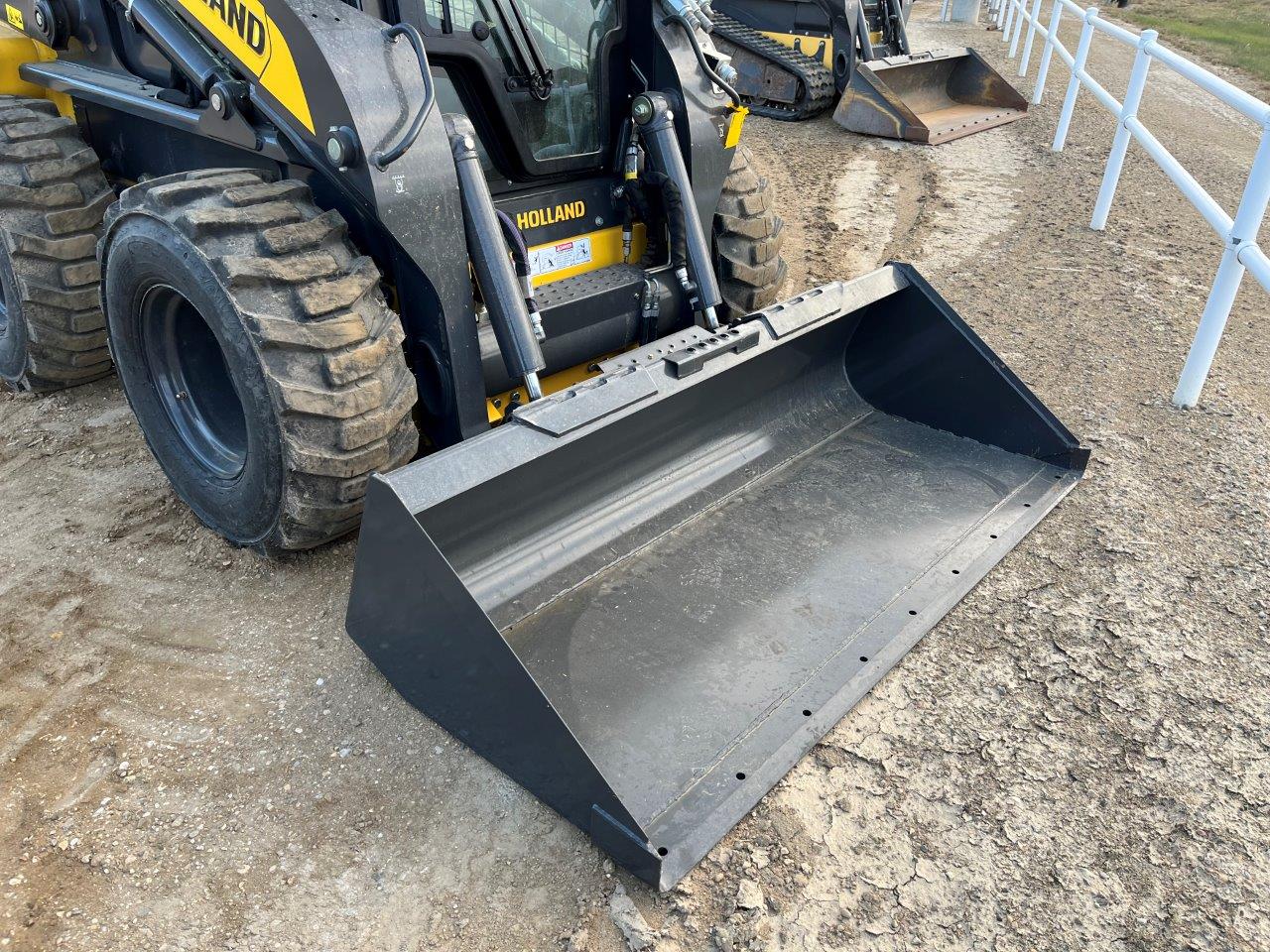 2022 New Holland L334 Skid Steer Loader