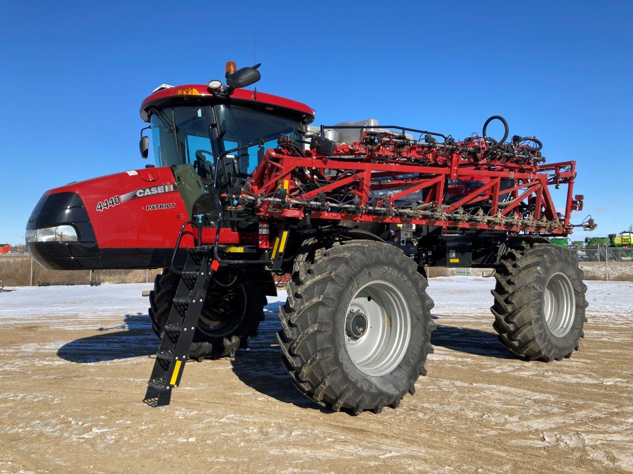 2020 Case IH Patriot 4440 Sprayer/High Clearance