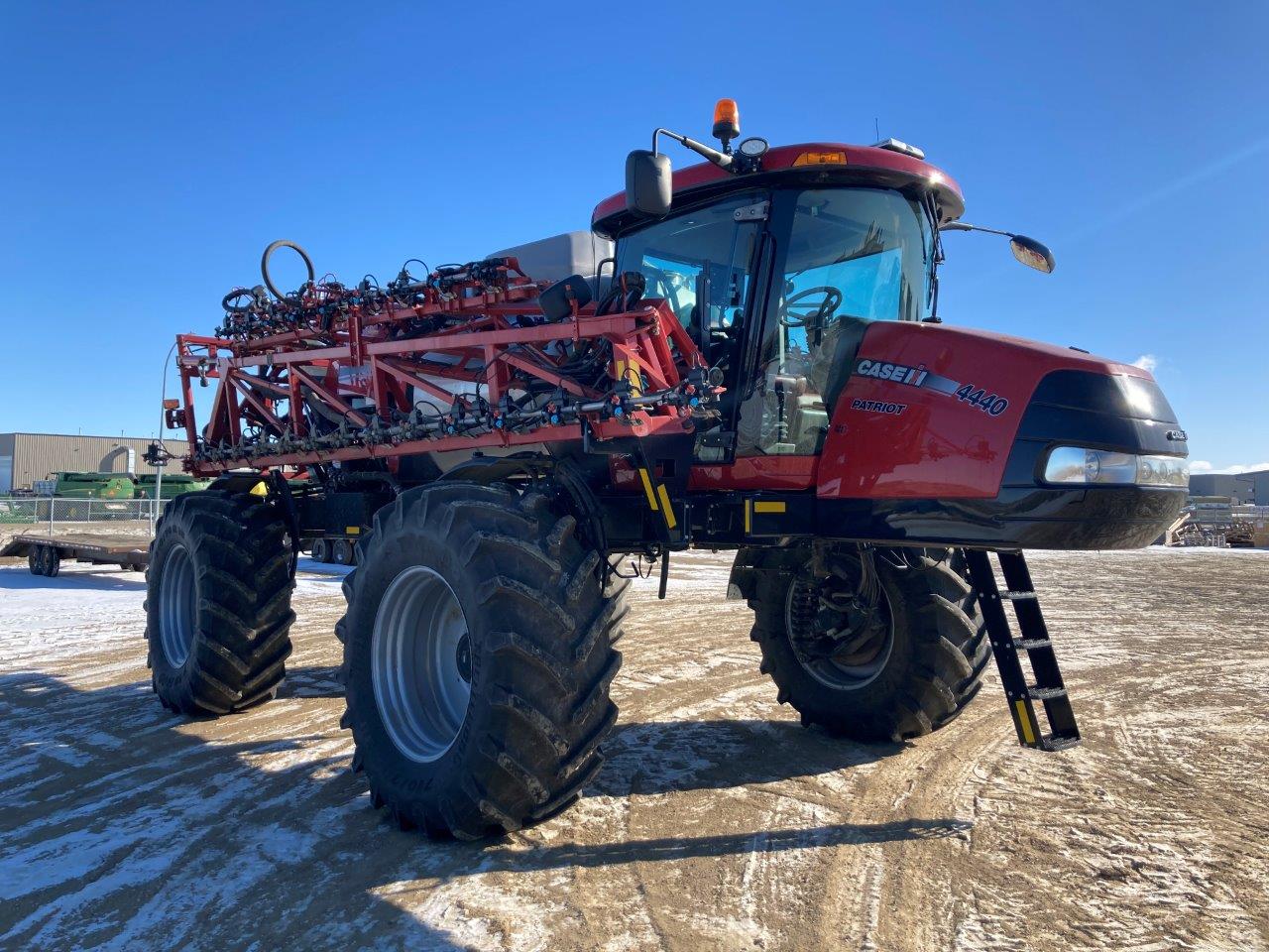 2020 Case IH Patriot 4440 Sprayer/High Clearance