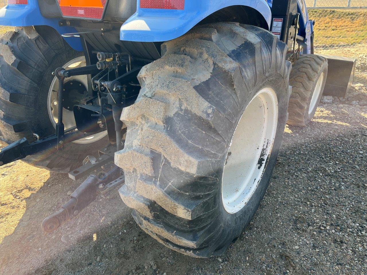 2007 New Holland TC45DA Tractor