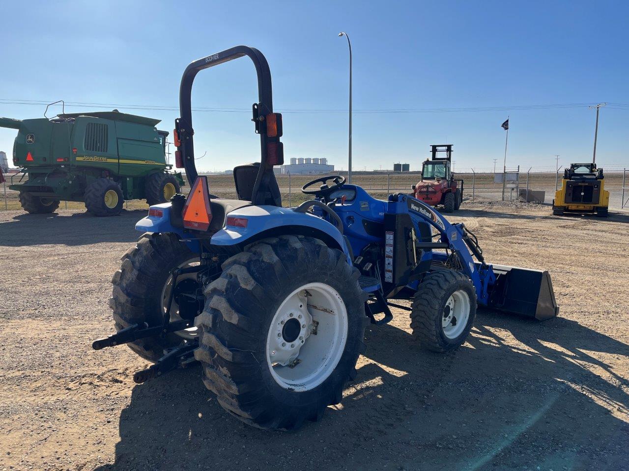 2007 New Holland TC45DA Tractor