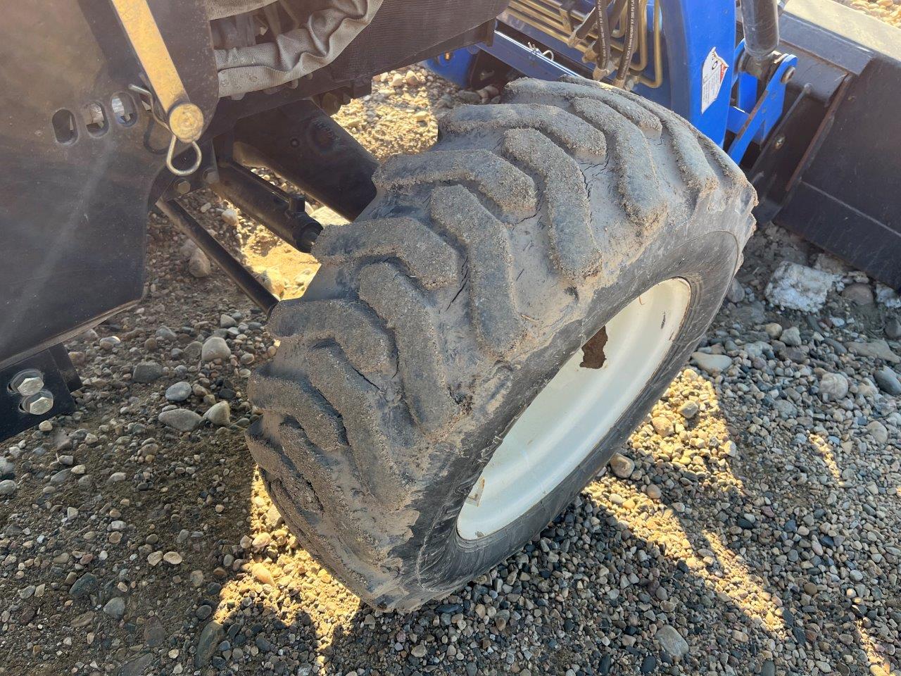 2007 New Holland TC45DA Tractor