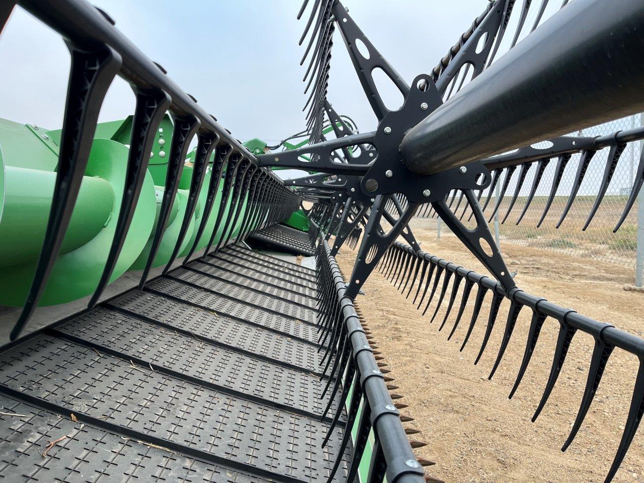 2021 John Deere HD40R Header Draper Flex