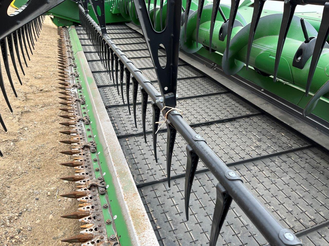 2021 John Deere HD40R Header Draper Flex