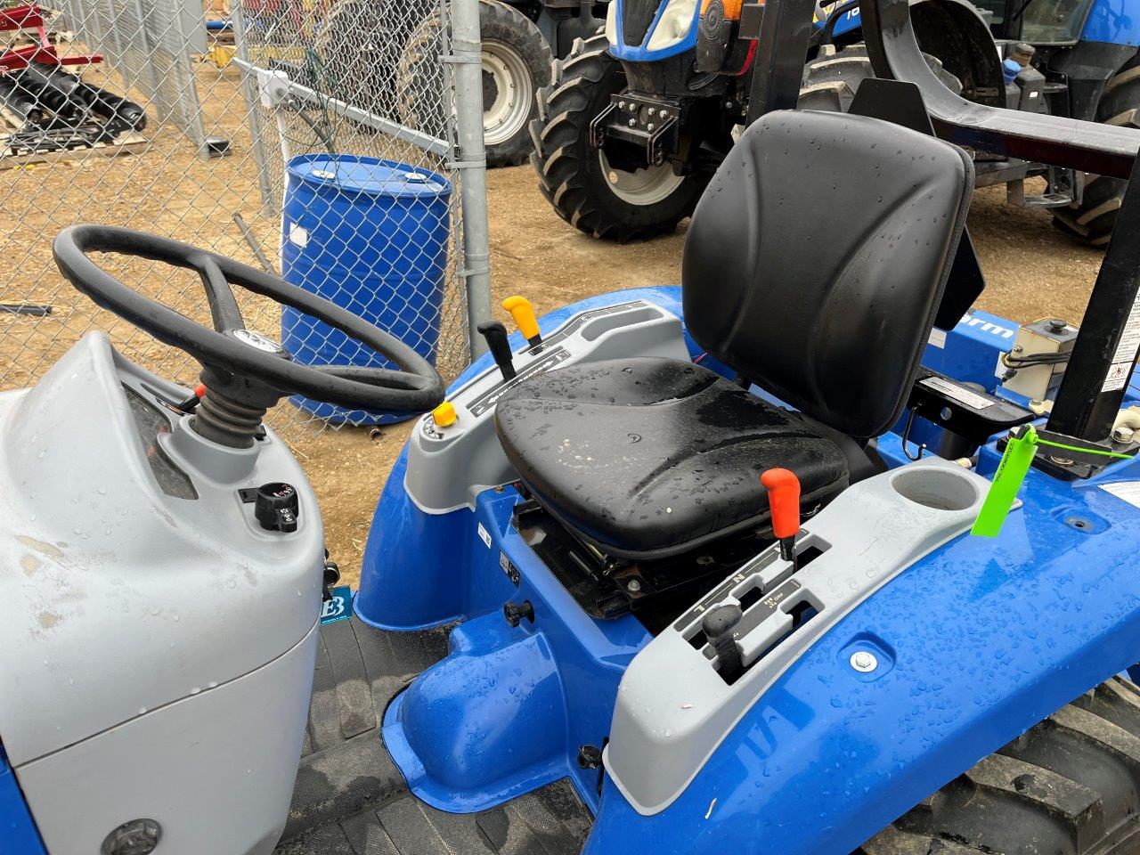 2015 New Holland Boomer 24 Tractor