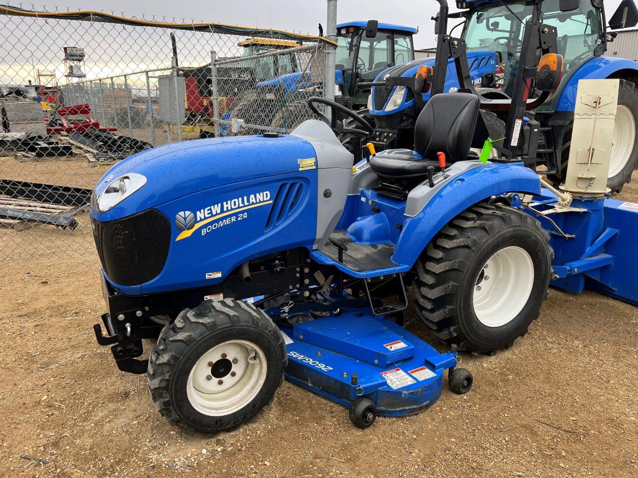 2015 New Holland Boomer 24 Tractor