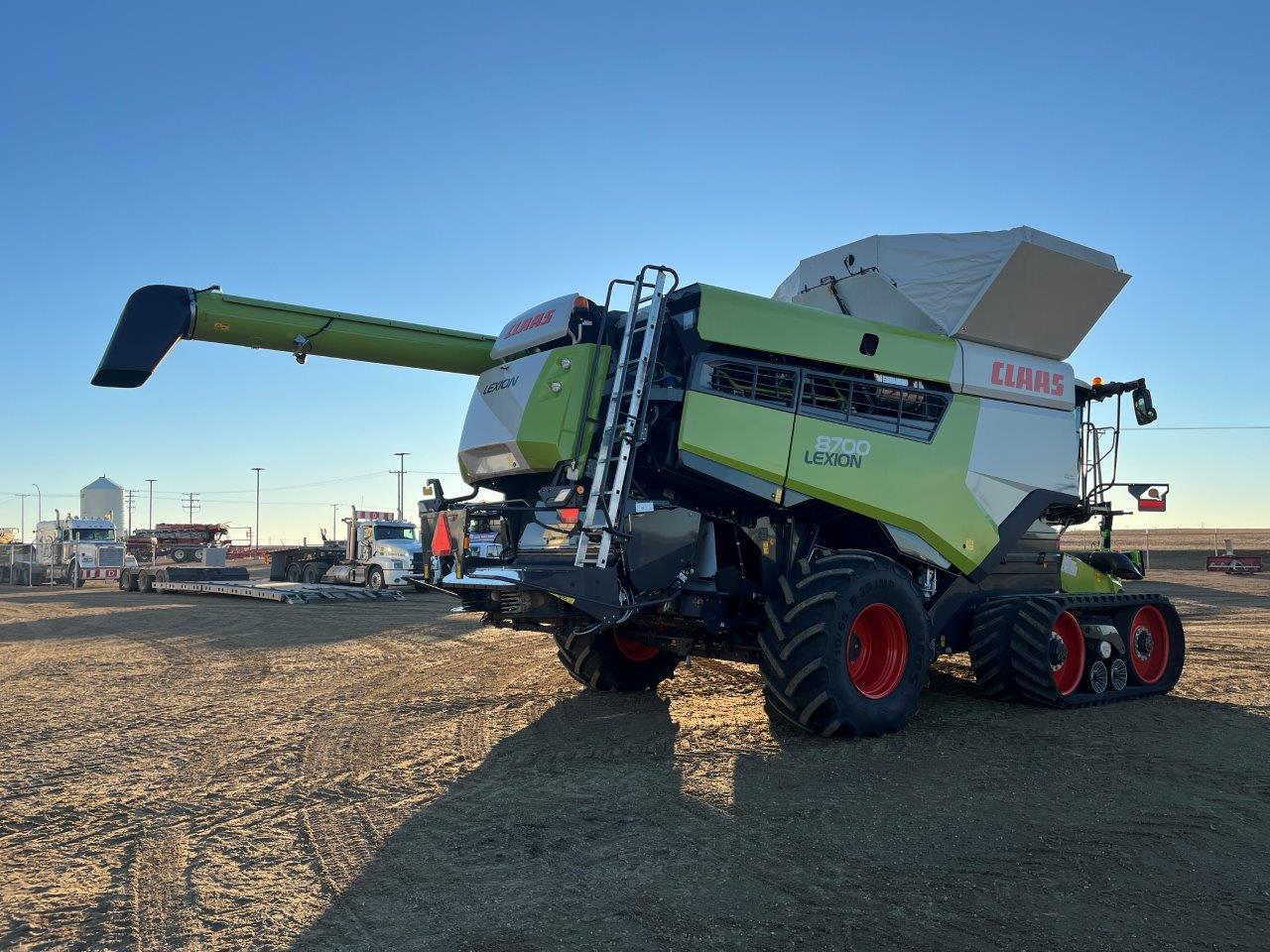 2022 CLAAS 8700TT Combine