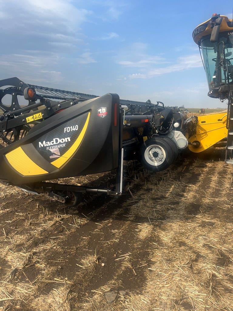 2019 MacDon FD140 DK CNH-21 Header Draper Flex