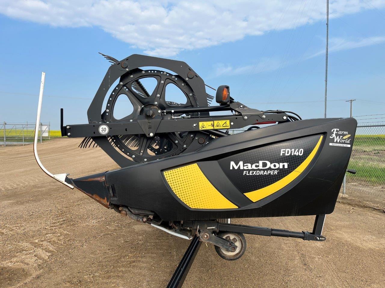 2022 MacDon FD140 DK CNH-21 Header Draper Flex